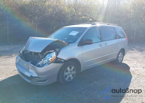 2010 Toyota Sienna Le из США, поврежденный, VIN 5TDKK4CC6AS335469